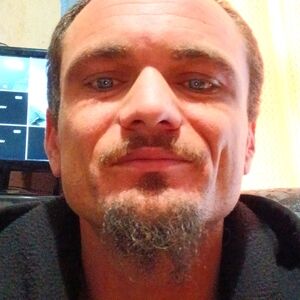 Meet your Posher, Travis